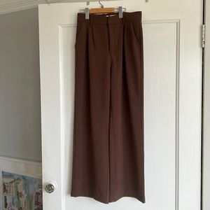 NWT - Abercrombie and fitch trousers